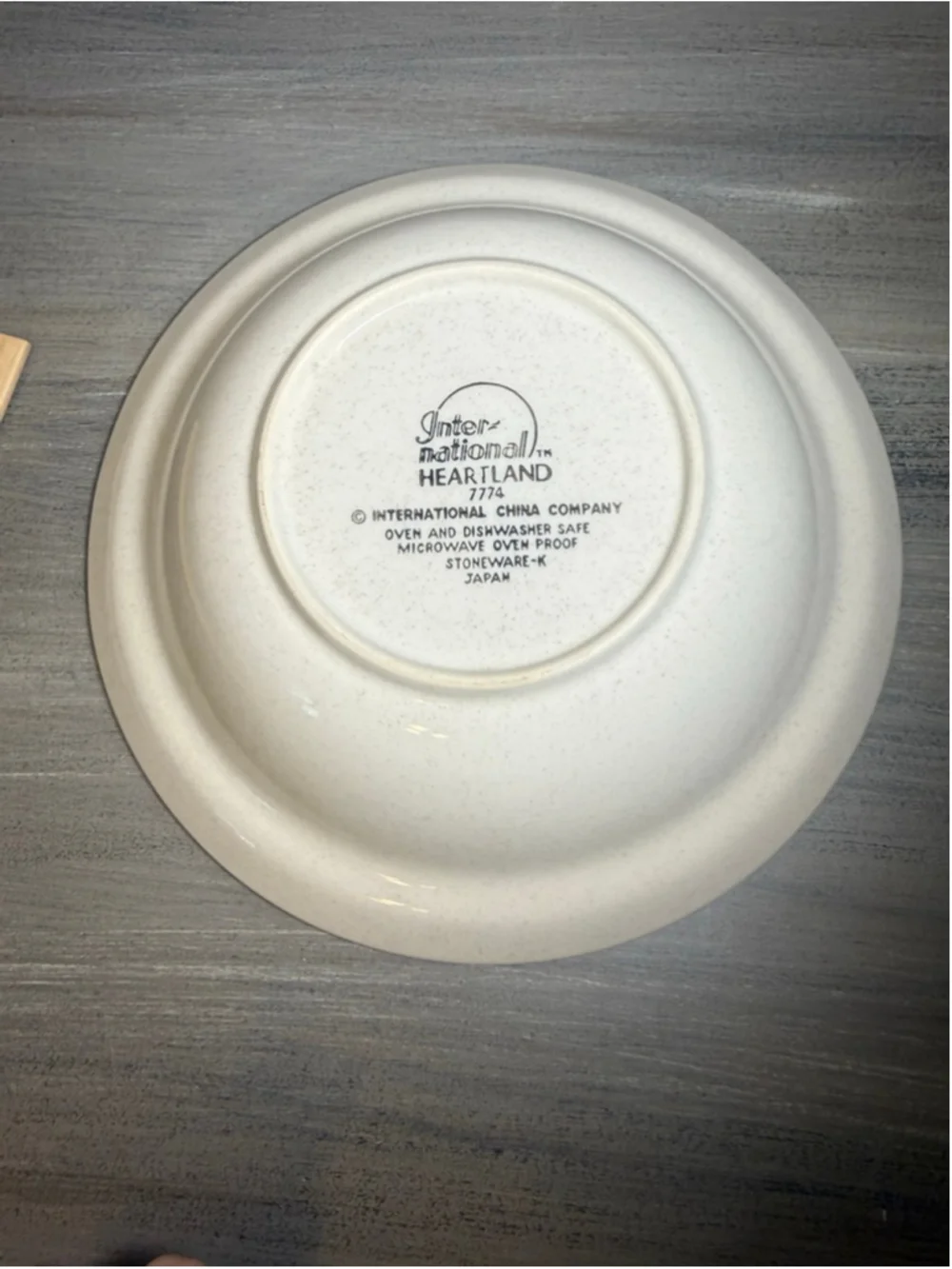 Vintage International Heartland Stoneware 9 Inch Serving Bowl Japan Cottagecore - Picture 8 of 8